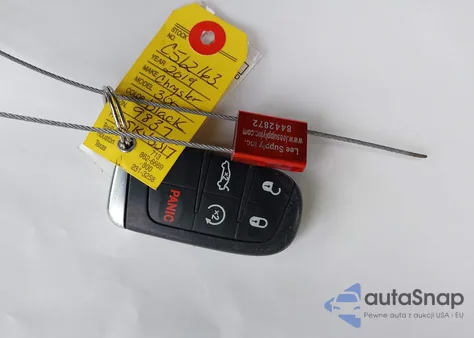 2019 Chrysler 300 300S z USA, uszkodzony, nr VIN 2C3CCABG5KH639837